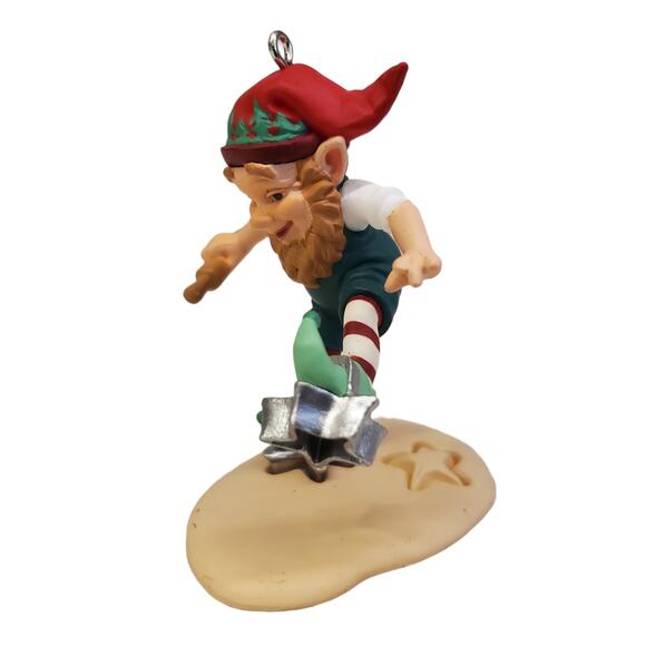 Vintage Hallmark Creative Cutter Cooking for Christmas Elf Ornament 2001 - Picture 12 of 12
